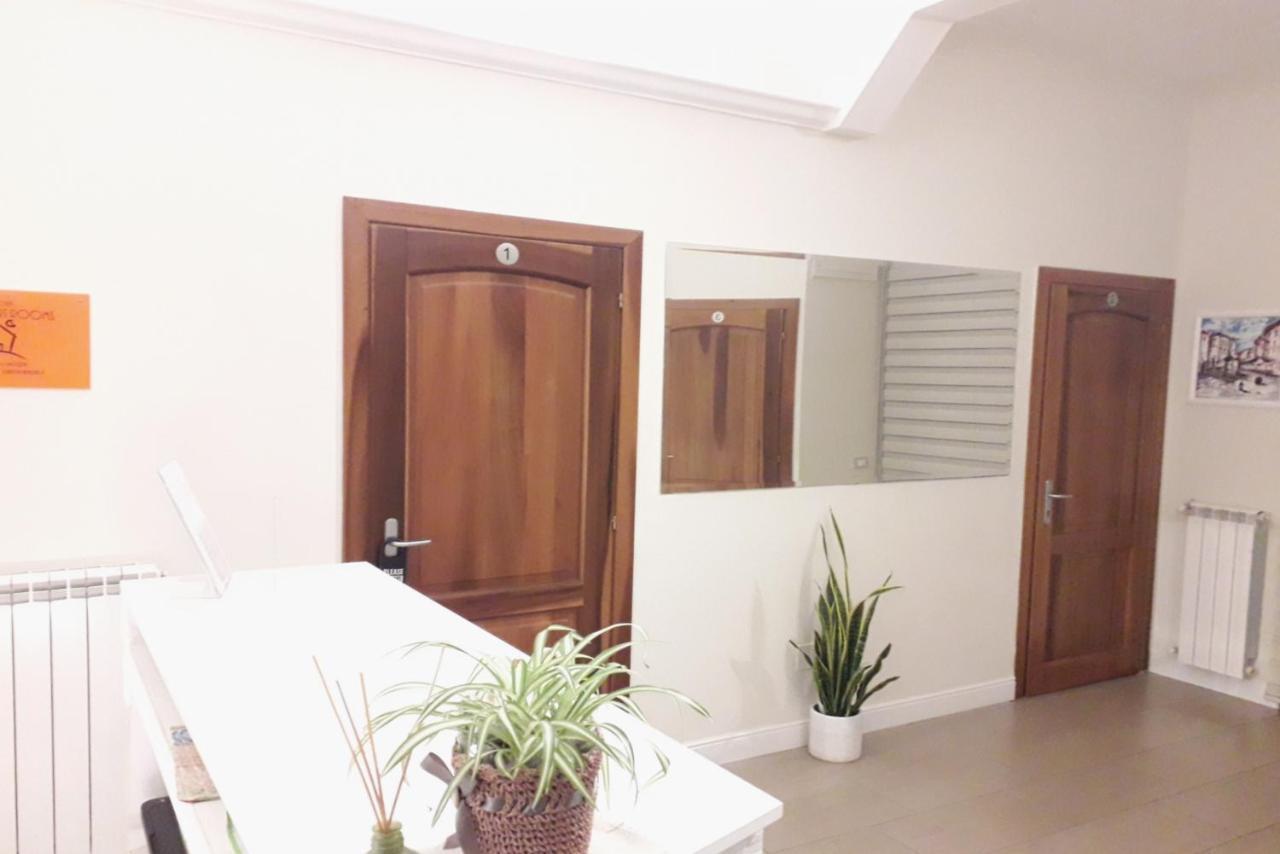 Clavdia Flat Hotel Roma Exterior foto