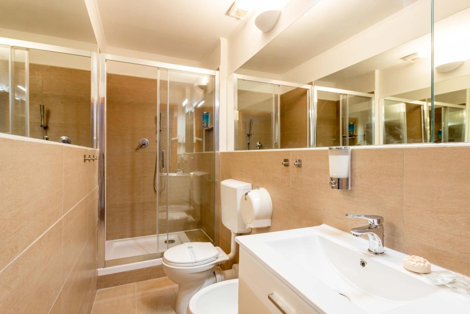 Clavdia Flat Hotel Roma Exterior foto