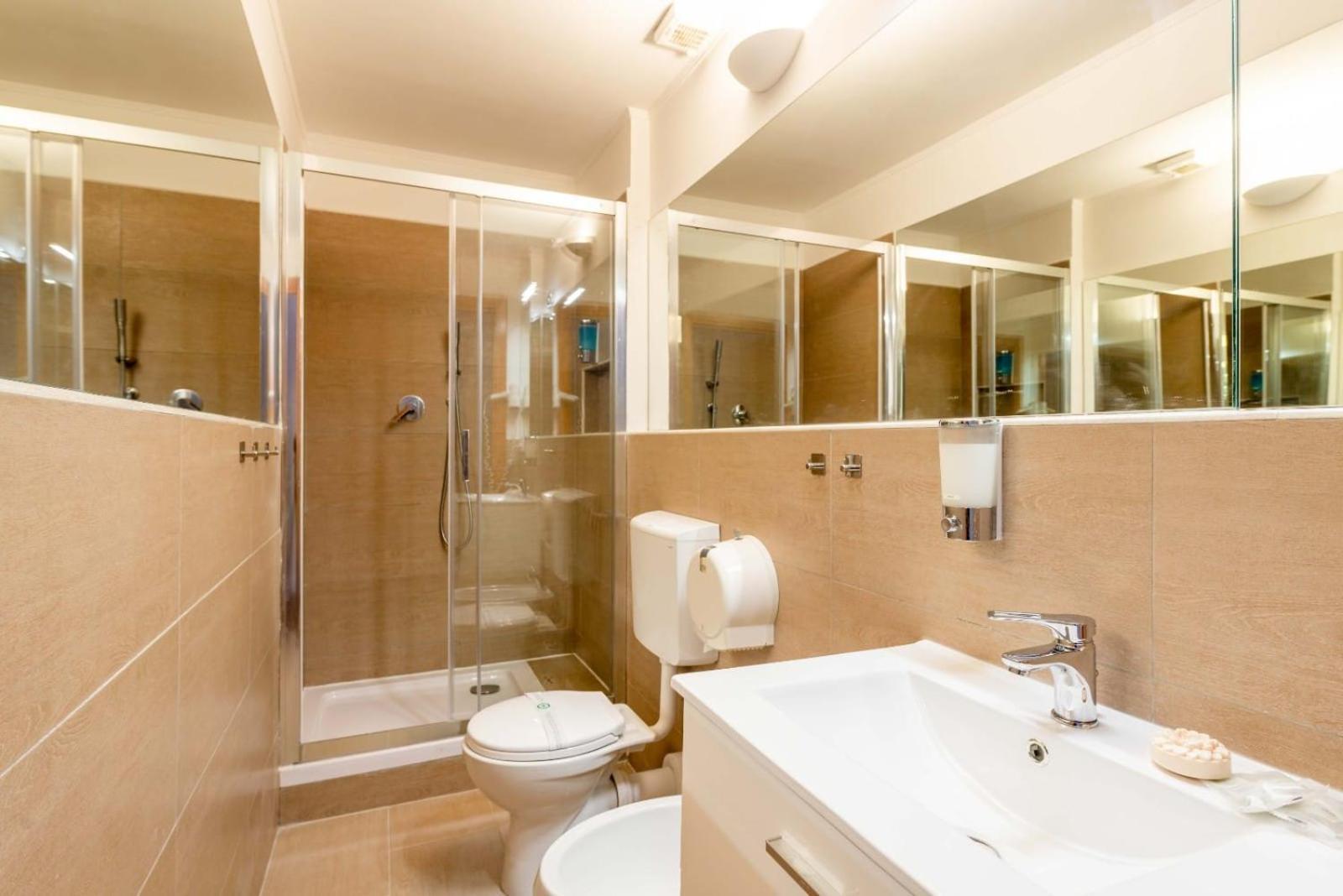 Clavdia Flat Hotel Roma Exterior foto